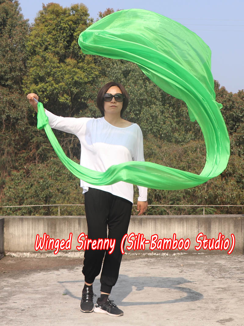 1 piece 4m (4.4 yards) green worship silk throw streamer