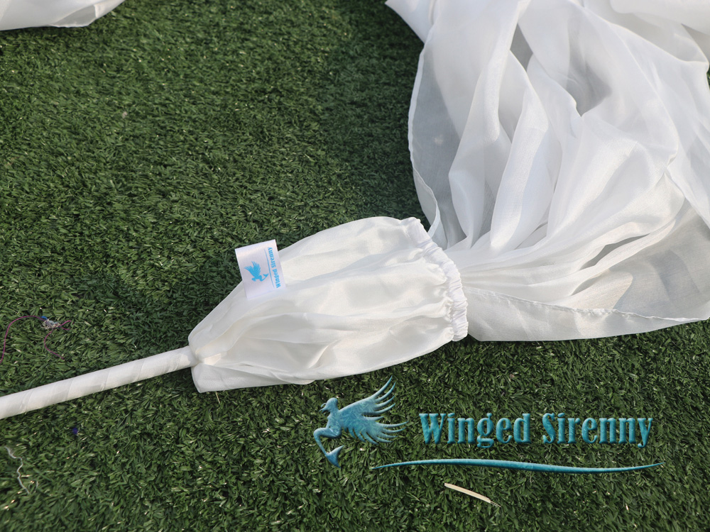 1 piece 4m (4.4 yards) white worship silk throw streamer