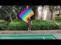 1 Stück 129 cm x 88 cm drehbarer Flaggen-Poi, Regenbogen+ B