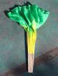 1 paar Chinesischer kurzer flatterfächer aus seide gelb-grün, 30cm seide.